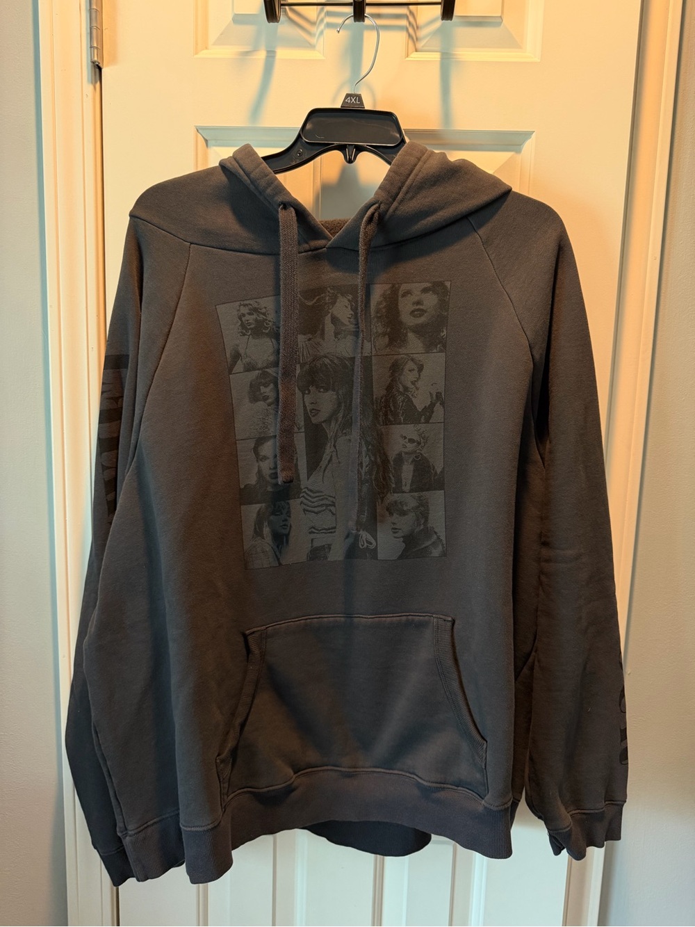 Taylor Swift Eras Tour 4XL Black Hoodie